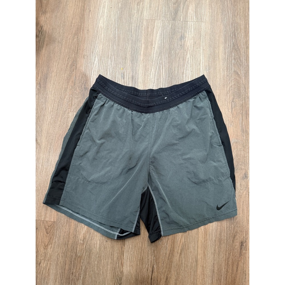 Nike Mens Dri-FIT Standard Fit Athletic Shorts Grey Black‎ XL Training Running